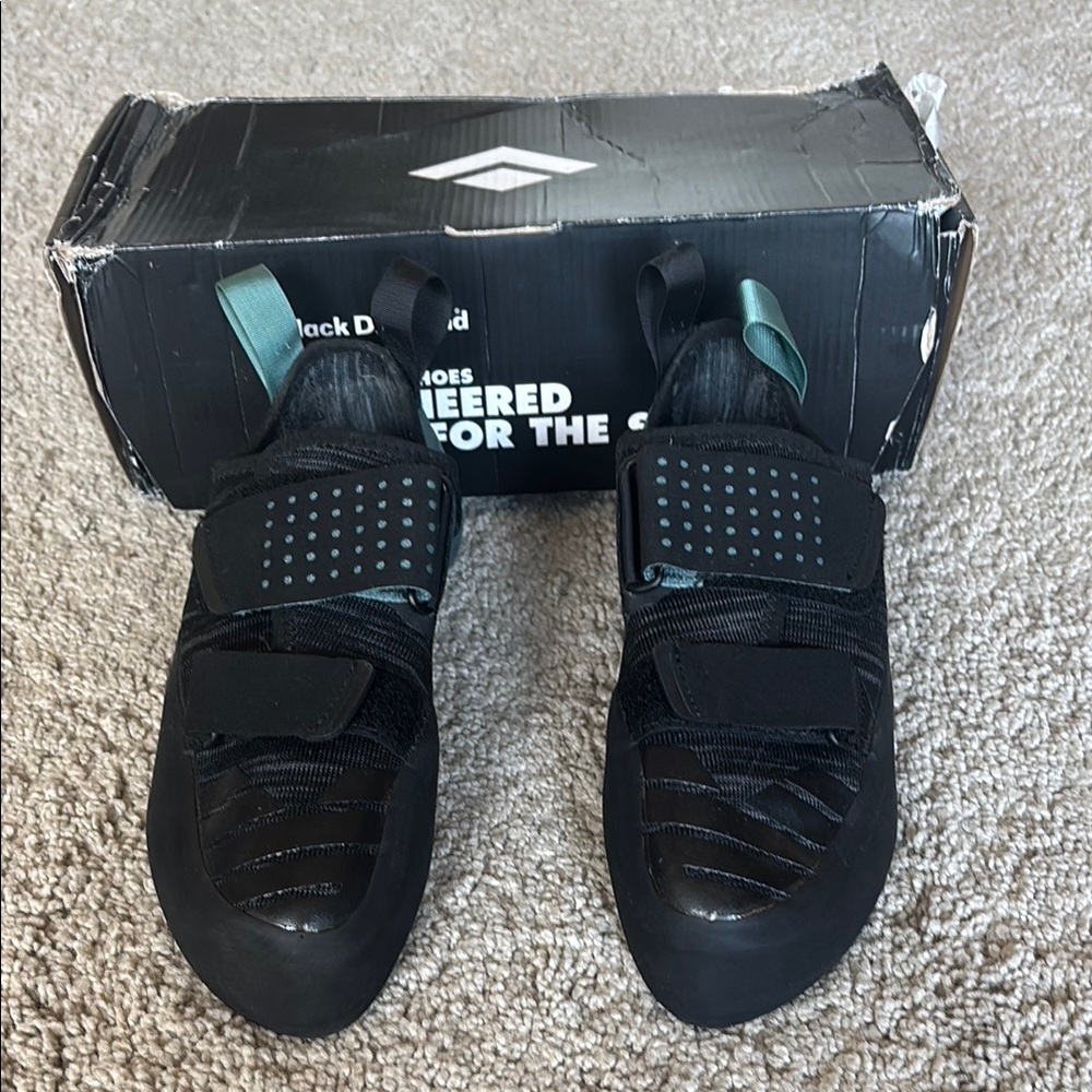 Black diamond climbing shoes 9.5